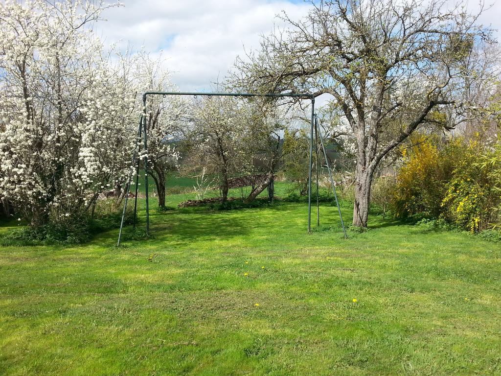 Bed and Breakfast Domaine Des Maillets Blot-l'Eglise Номер фото